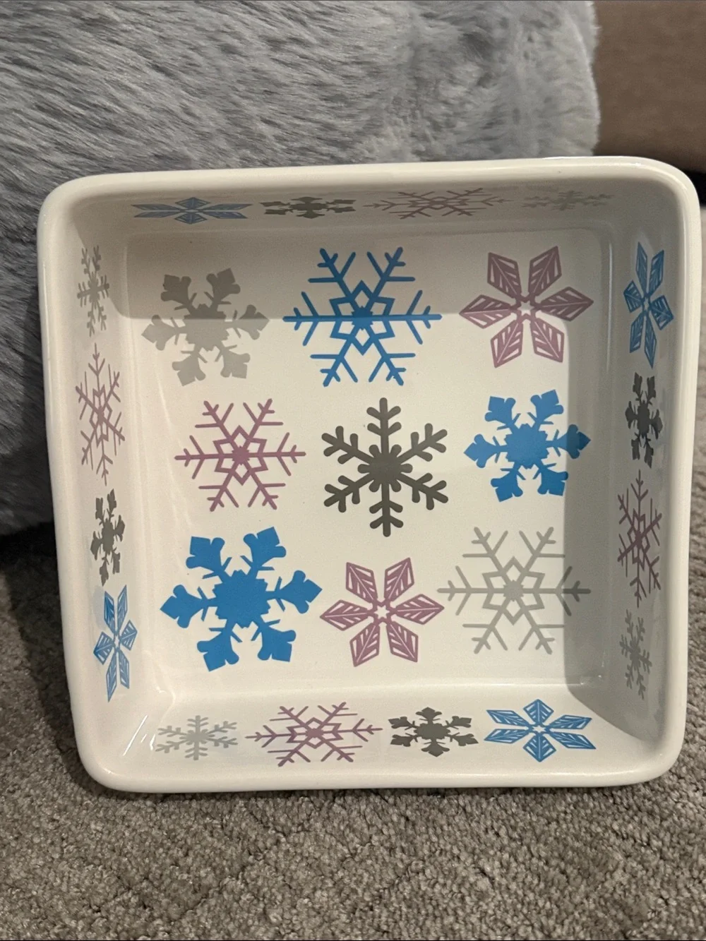 Temp-tations ❄️ Seasonal Napkin Holder with Weight and 28 Napkins ❄️ Snowflake